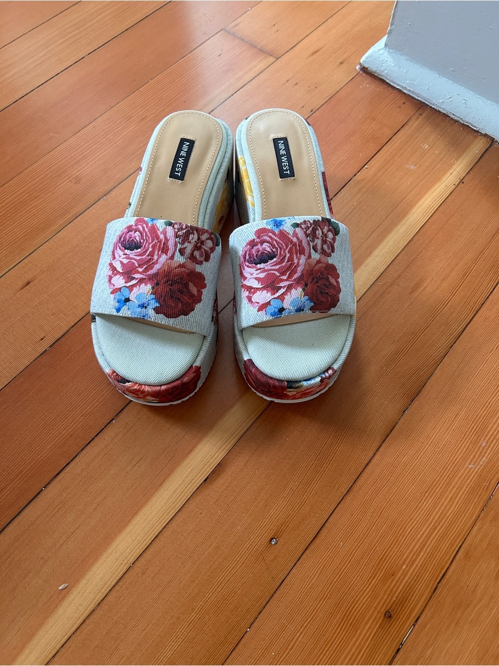 Nine West Floral Platform Slide Mules NWOT